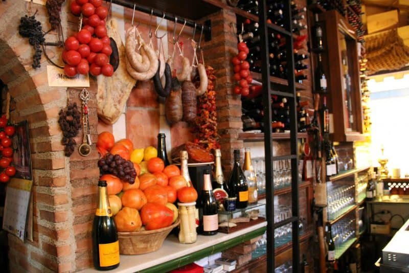 taberna la tana tapas in granada